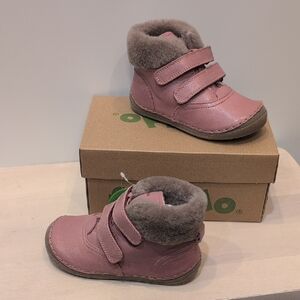 Cozy Pink Kids Boots with Fur Lining